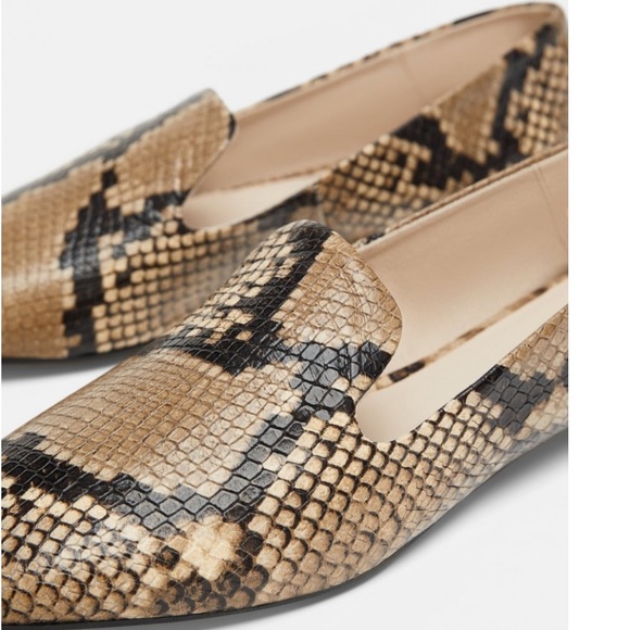 Gorgeous Zara Snake Print Leather Loafers ♥️ - Picture 11 of 16